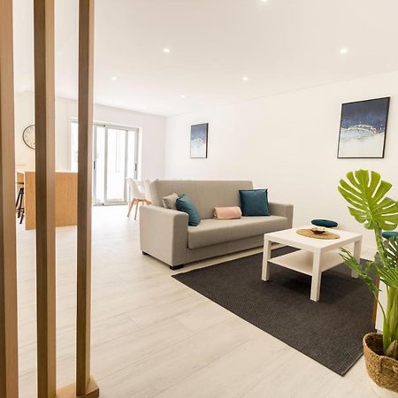 Appartamento Guest H4U Povoa Praca Joao 23 Póvoa de Varzim Esterno foto