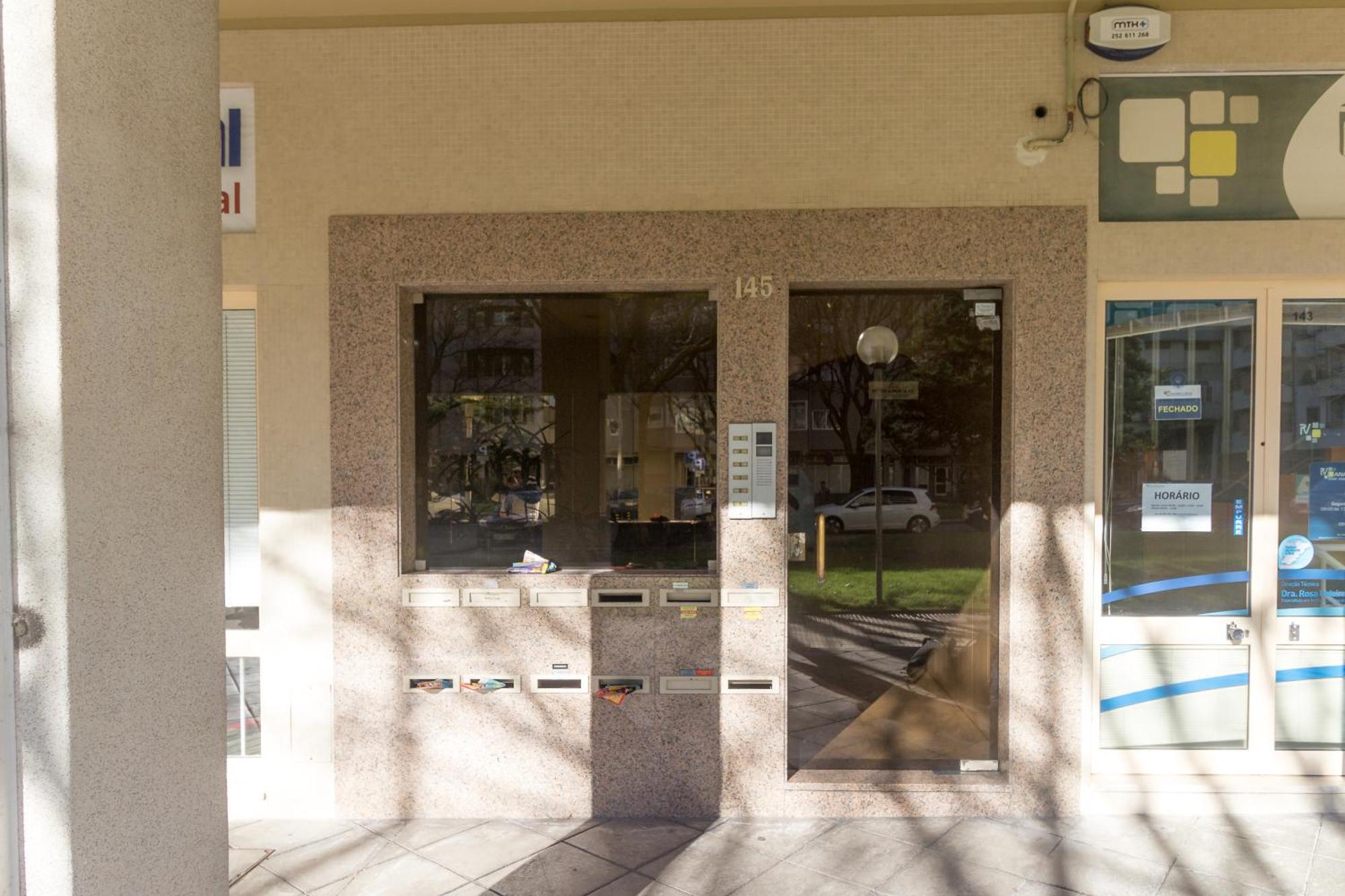 Appartamento Guest H4U Povoa Praca Joao 23 Póvoa de Varzim Esterno foto