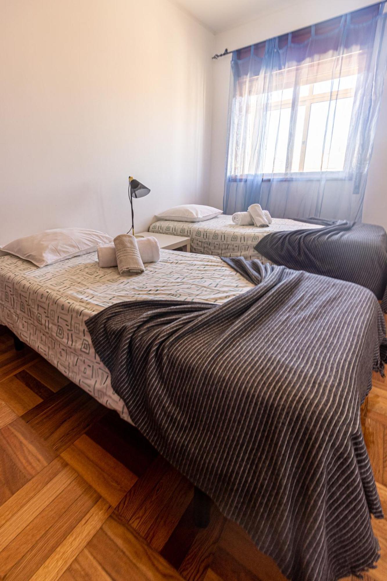Appartamento Guest H4U Povoa Praca Joao 23 Póvoa de Varzim Esterno foto